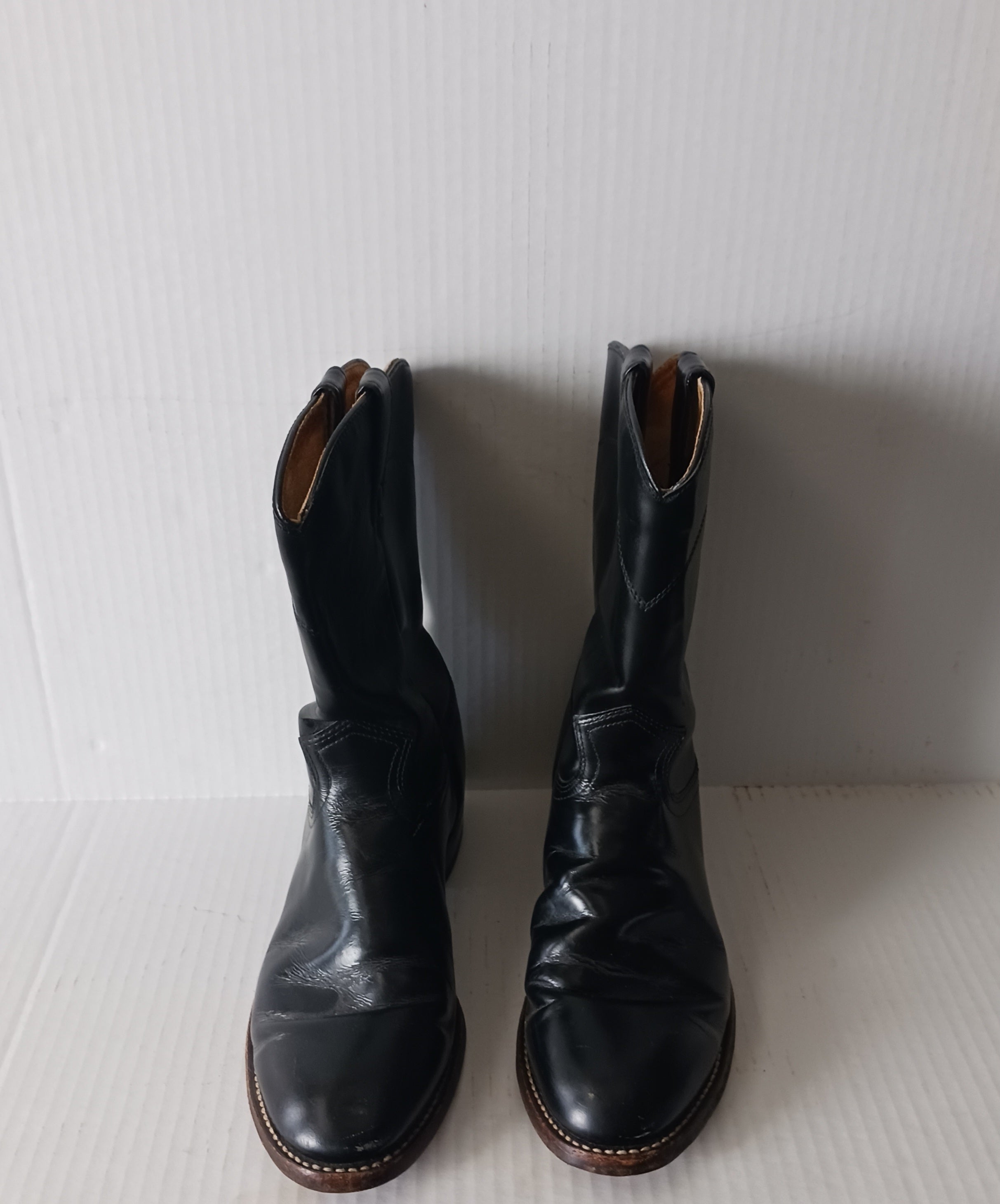 Vintage Pair of Handcrafted J. Chisholm Boots Men's Size 8 Women's Size 9