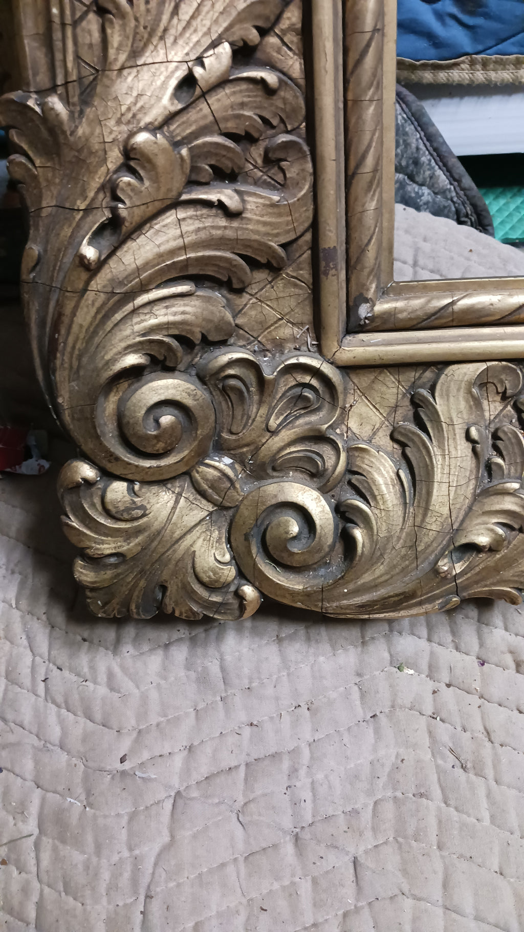 Majestic and Baronial Gilt Antique Frame for Painting or Mirror