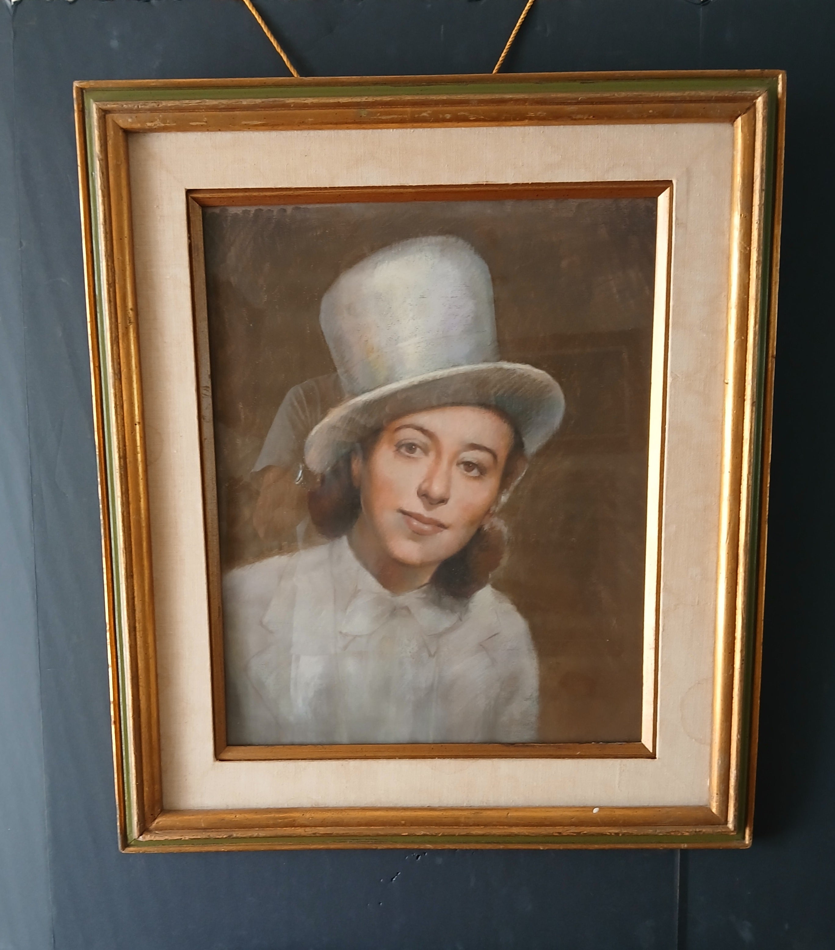 MCM Portrait of a Young Woman in Top Hat (Actress ?) Original Pastel