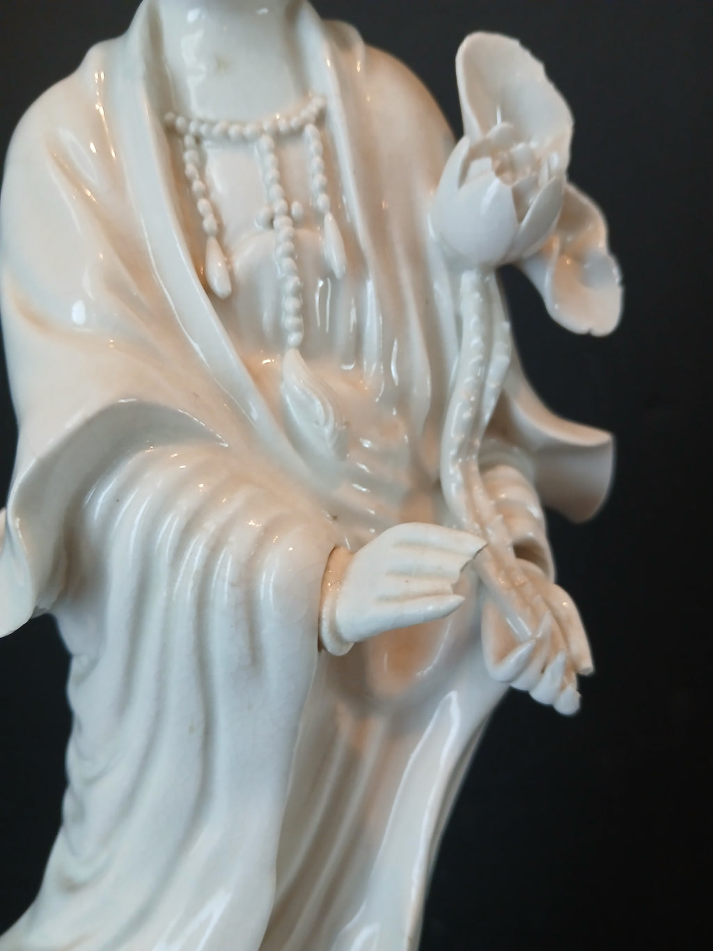 Truly Majestic Kwan Yin Guanyin Vintage Blanc de Chine 17" Tall!