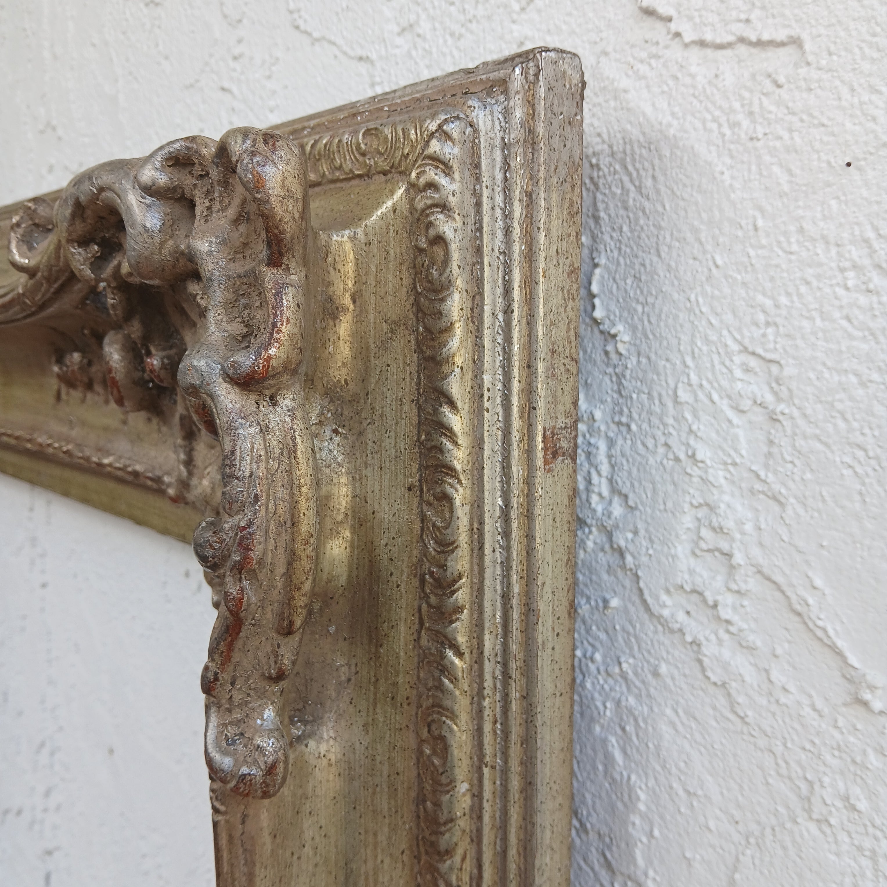 Vintage Soft Lemon Gold Openwork French Style Picture Frame for 24" x 30"
