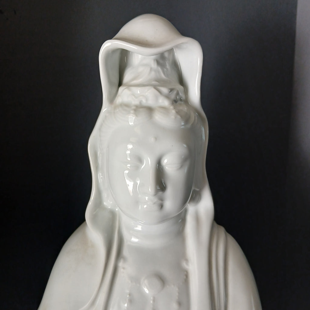 Impressive 25" Blanc de Chine Dehua Porcelain Guanyin