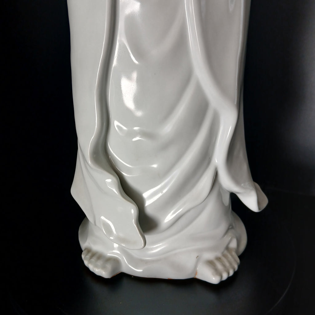 Impressive 25" Blanc de Chine Dehua Porcelain Guanyin