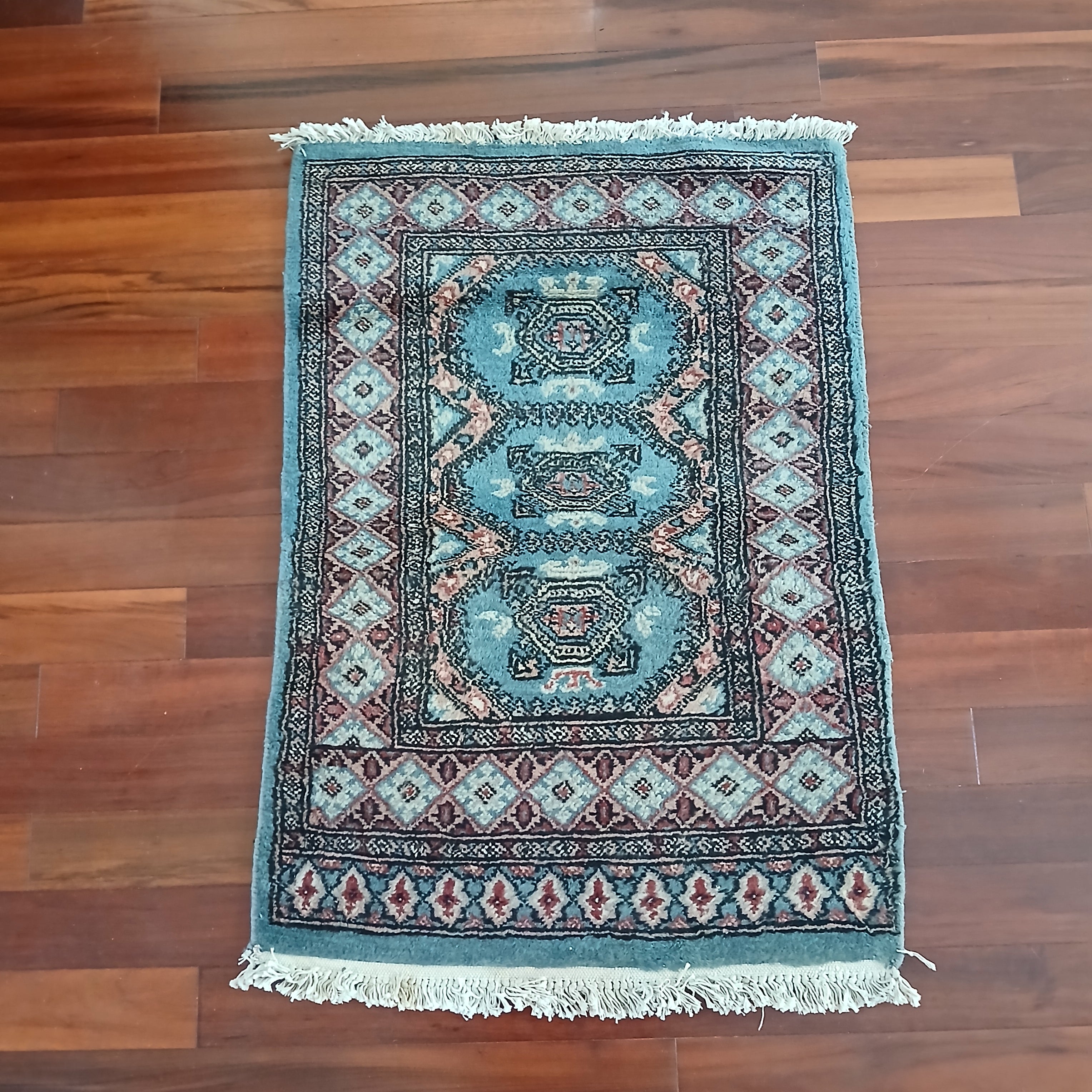 A Very Sweet Little Pakistani Rug Handmade in the 1980s 3' x 2'