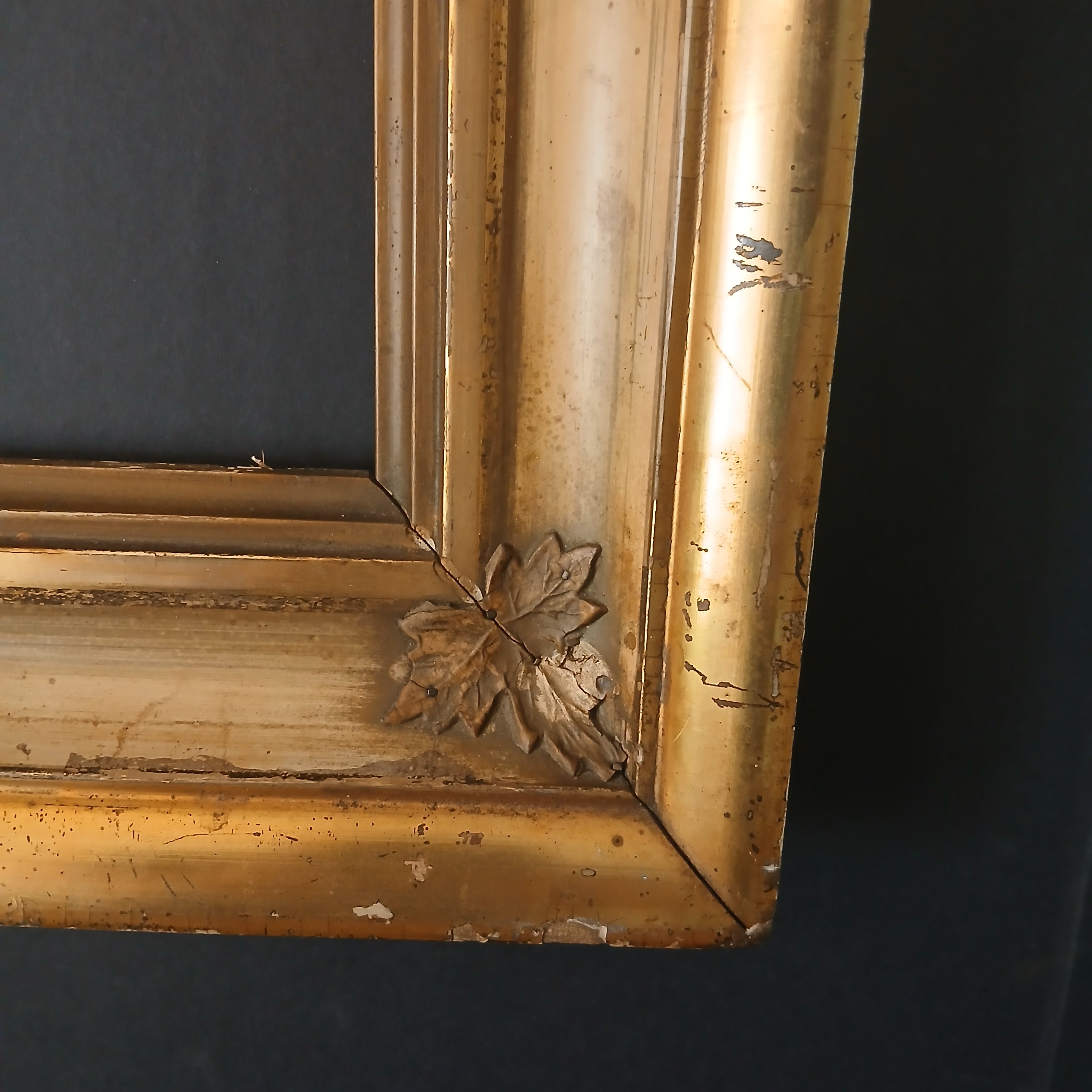 Lustrous Antique Picture/Mirror Frame c. 1900 15 3/4 x 11 3/4