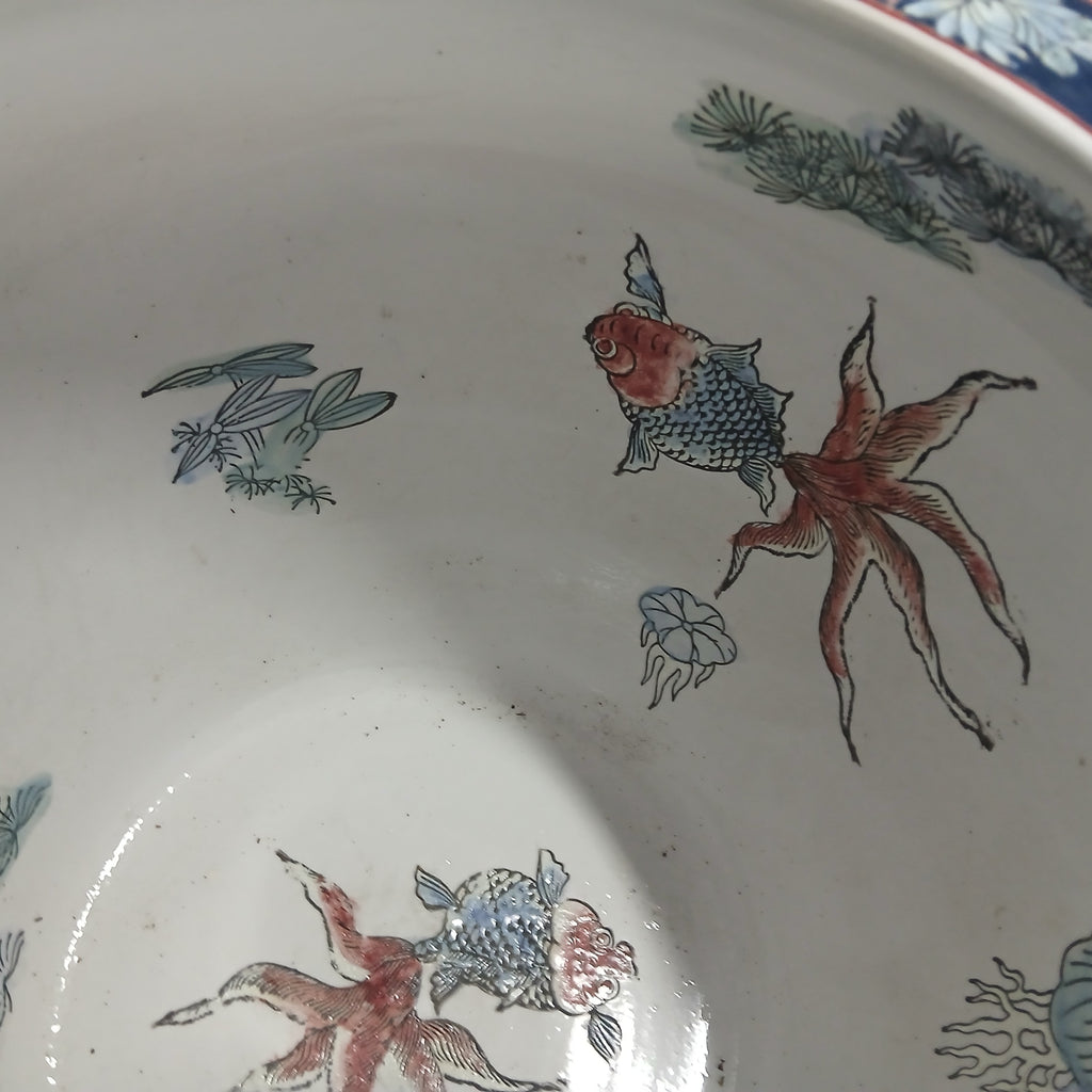 Magnificent Hand-painted Chinese Jardinière