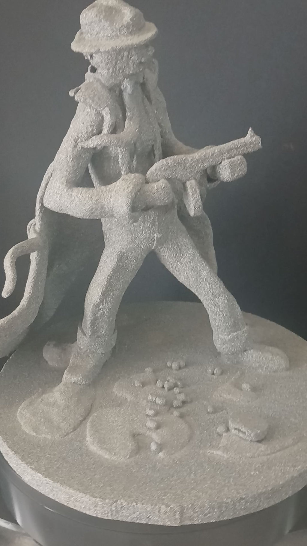 Tommy Gun Gangster Sculpture - ARE YOU KIDDING ME? !!! Showcaseshop Showcases