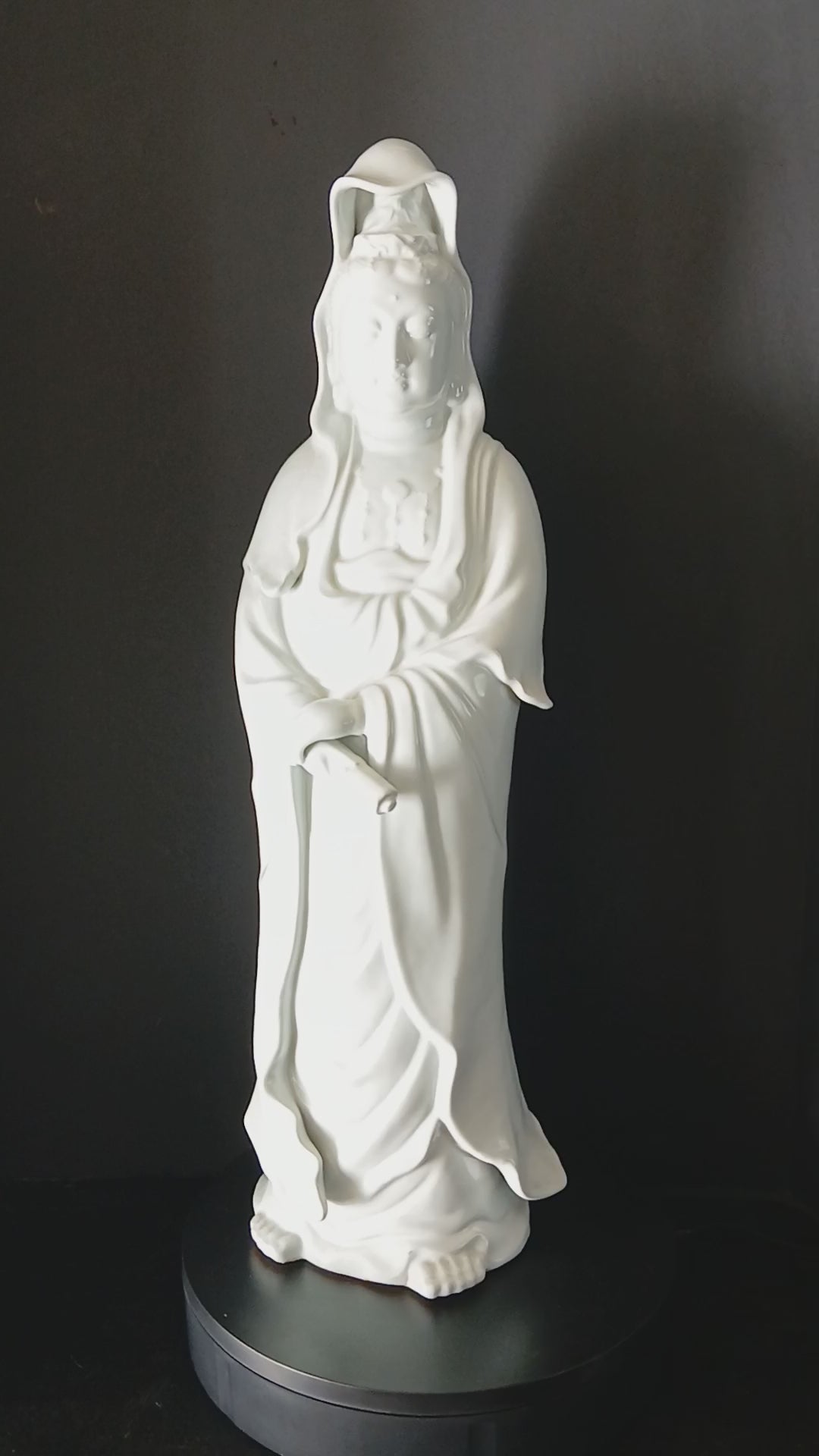 Impressive 25" Blanc de Chine Dehua Porcelain Guanyin