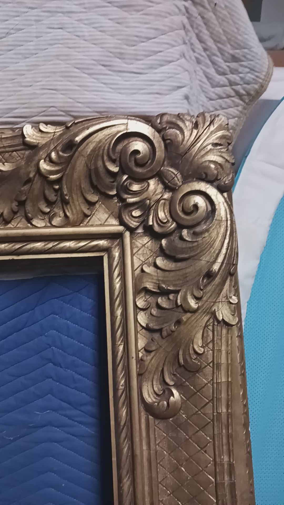 Majestic and Baronial Gilt Antique Frame for Painting or Mirror